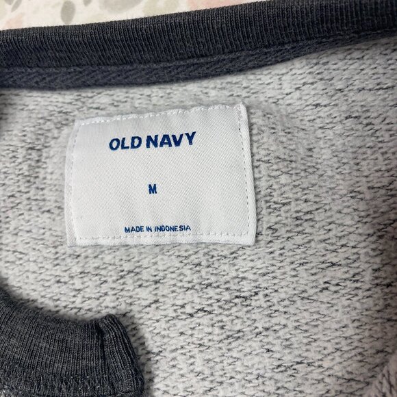 Old Navy Men's Medium Gray w Black Trim, Thick, Long Sleeve Shirt / Henley - Picture 2 of 11